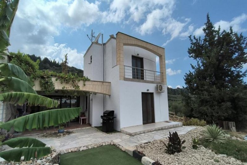 Pemonia Kreta, Pemonia: Ruhiges und weitläufiges Anwesen zu verkaufen Haus kaufen